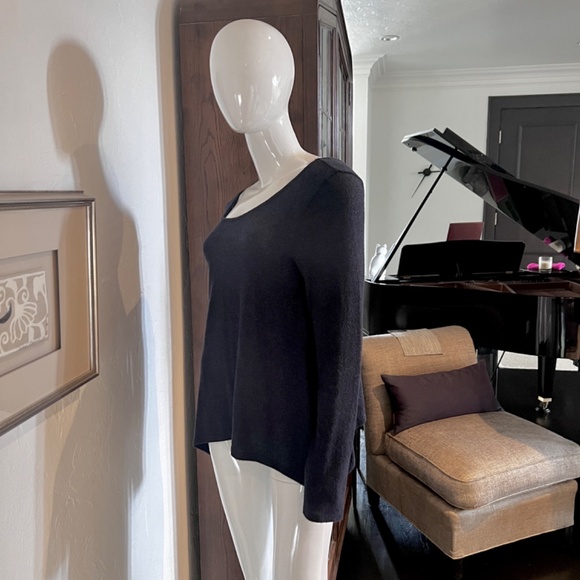 Anthopologie Navy and Black Marled Scoop Neck Swing Sweater - Small - Picture 2 of 14